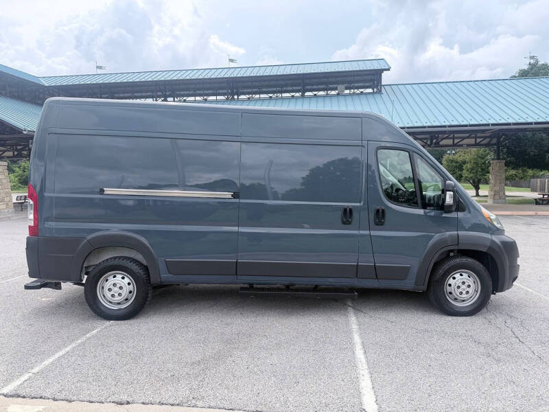 ram promaster cargo van 2018 3C6TRVDG1JE159584 image ram promaster cargo van 2018 3C6TRVDG1JE159584 image